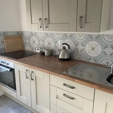 아파트 Square View