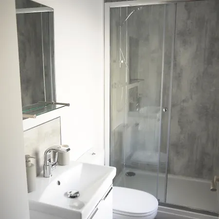 Square View Apartment Grassington